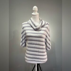 CLEARANCE! Lou & Grey S/S Cowl Top Size S GUC